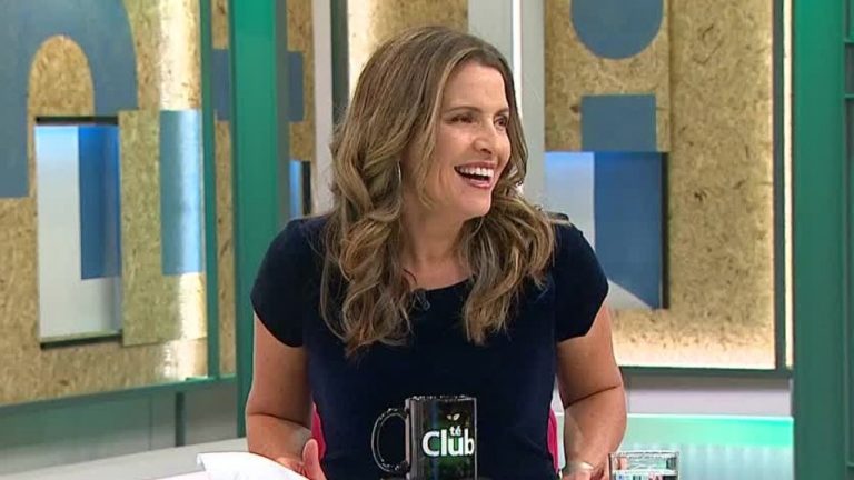 “Te anduviste cagan..., Toti”: La broma de Monse Álvarez a Humberto Sichel por su fiesta de cumpleaños