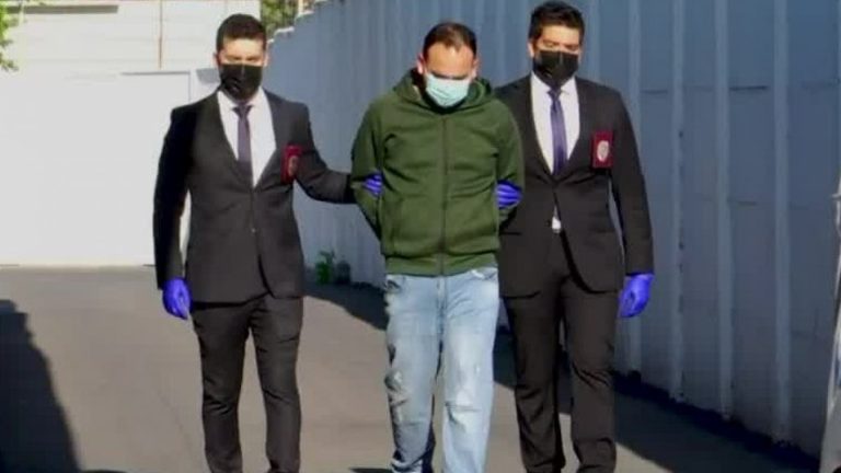 Detienen a conductor de Uber que golpeó a menor de edad con una llave de cruz