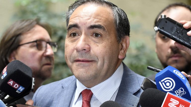 Fidel Espinoza asegura: “No hay presos políticos del estallido social”