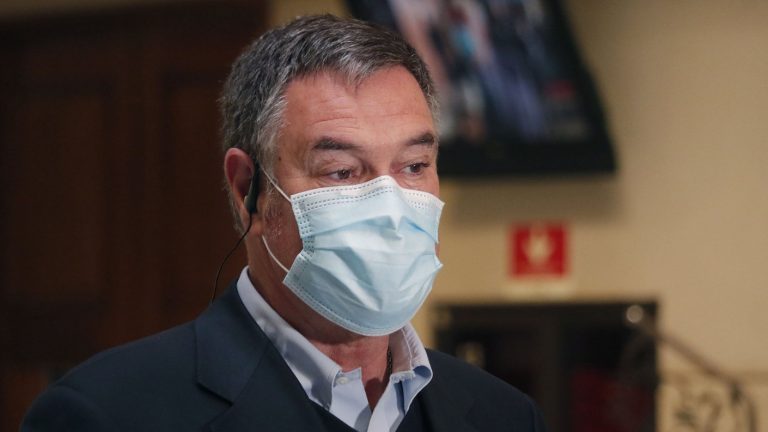 ”Hoy tú puedes atacar un cuartel policial y no te pasa ni por curado”: El crudo análisis de Manuel José Ossándón