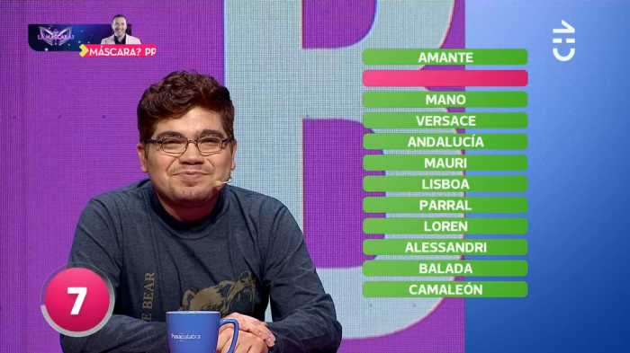 ¡Con gran habilidad! Eduardo Peñailillo mostró todo su talento en el juego Palabras Desordenadas