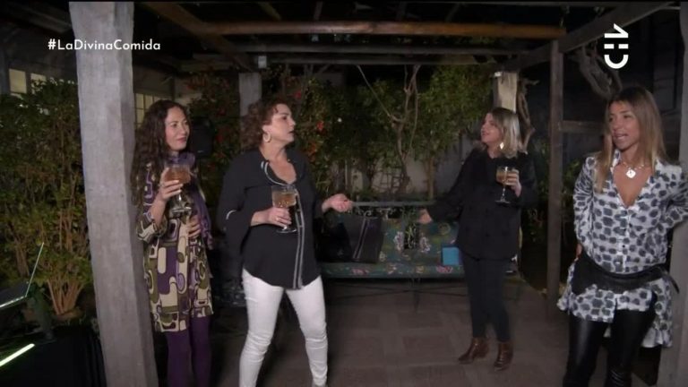 ¡Hasta con DJ! Berta Lasala sorprendió a sus comensales con una pequeña fiesta