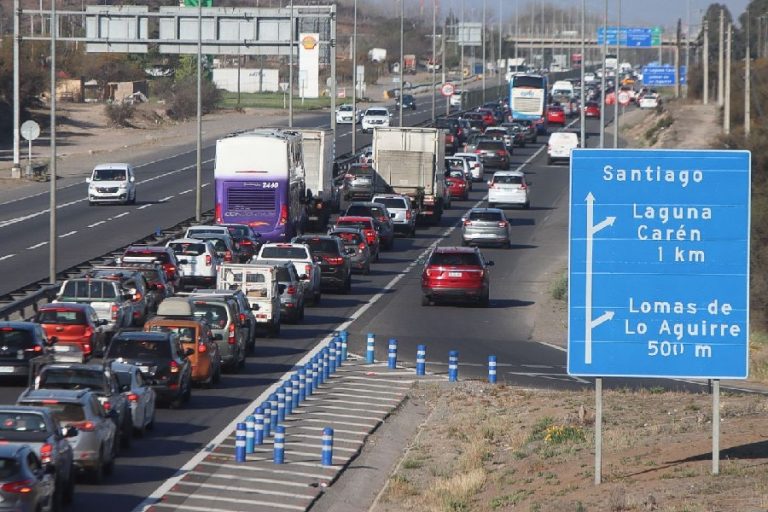 Balance por fin de semana largo: Se espera que retornen 150 mil autos a la RM y hay 18 víctimas fatales