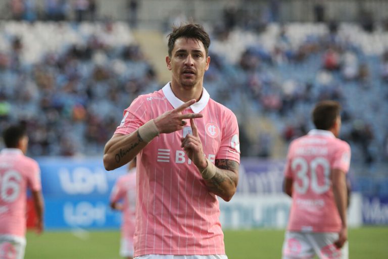 No hay marcha atrás: Árbitro confirma amarilla a Zampedri y goleador quedaría descartado para enfrentar a la U