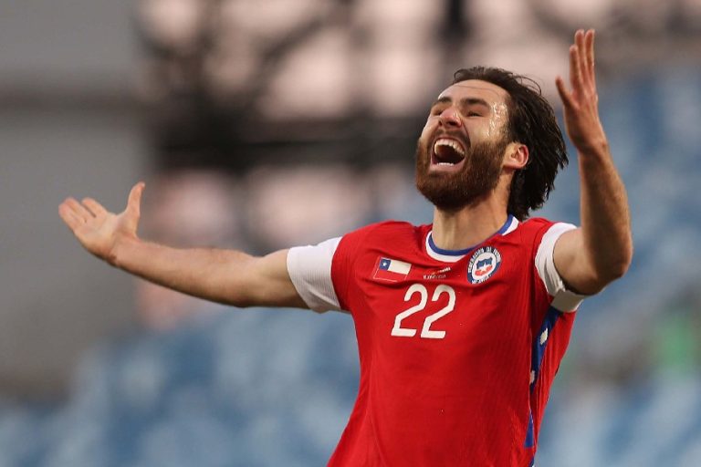 Ben Brereton anunció su viaje a Chile para las próximas fechas clasificatorias con comentada foto en redes sociales