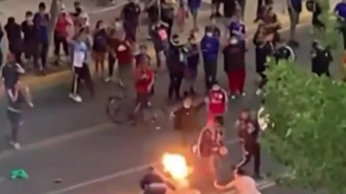 Hincha de Universidad de Chile permanece grave tras explosión de fuego artificial
