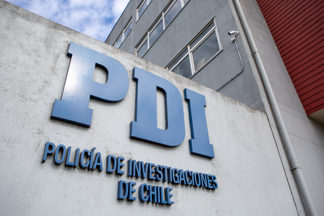 Los PDI investigados por abusos sexuales: Mujeres y menores de edad serían las víctimas