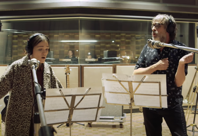 Con Santaferia, Natalia Lafourcade y Los Pericos: Así es ADN, el nuevo disco triple de Los Auténticos Decadentes