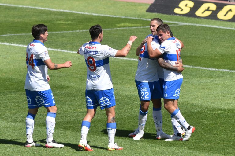 La UC supera a La Serena y le mete presión a Colo Colo en la cima del torneo