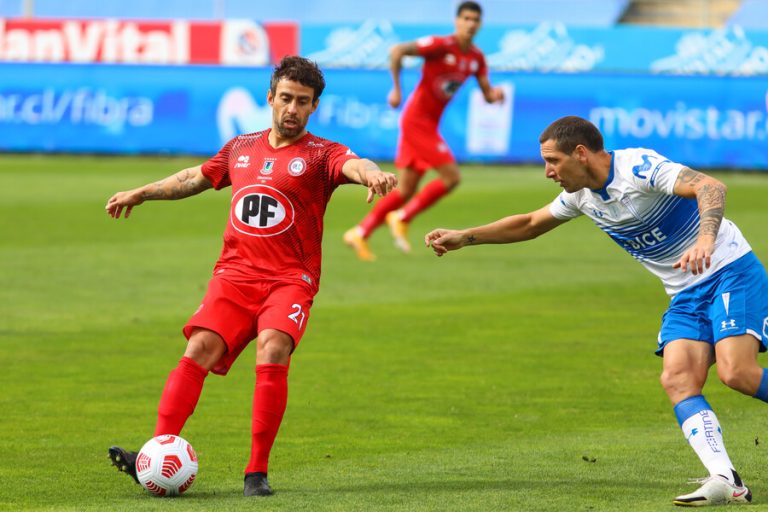 Prensa mexicana asegura que el Mago Valdivia fichará en Necaxa de Pablo Guede