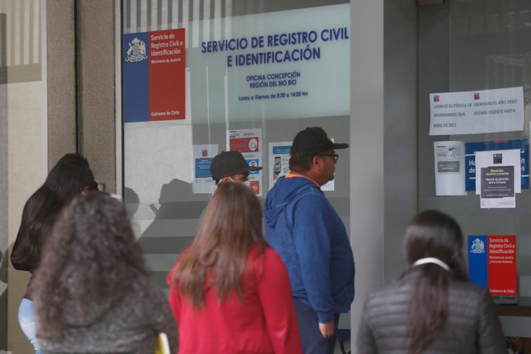 Renovación de carnet: Registro Civil tiene nuevas oficinas con agendamiento y otras donde atenderán los sábados