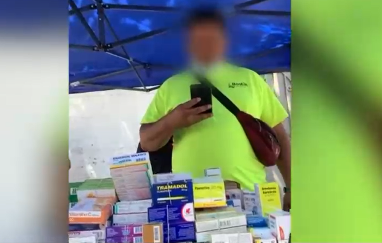 Consecuencias pueden ser fatales: Aumenta venta ilegal de antidepresivos en ferias libres