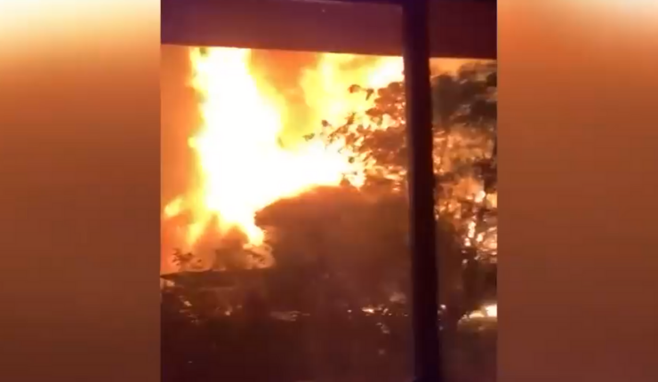Incendio en Cerro Navia: Fiscalía sostiene tesis de que una vela encendida causó la propagación del fuego