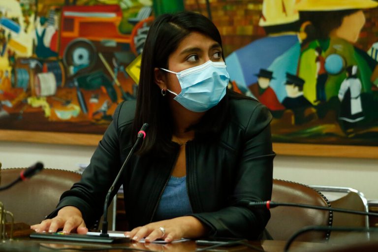 Camila Rojas aseguró que no se les informó del operativo en sede de Comunes: 