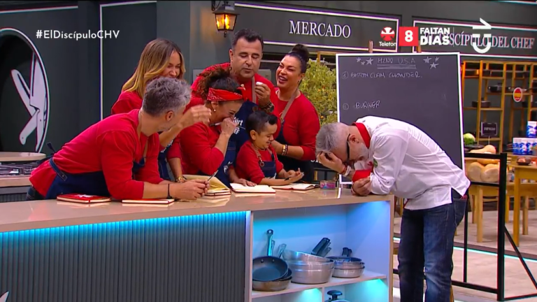 ¡Es todo un bilingüe! Kurt Carrera hizo reír a todos con su particular inglés