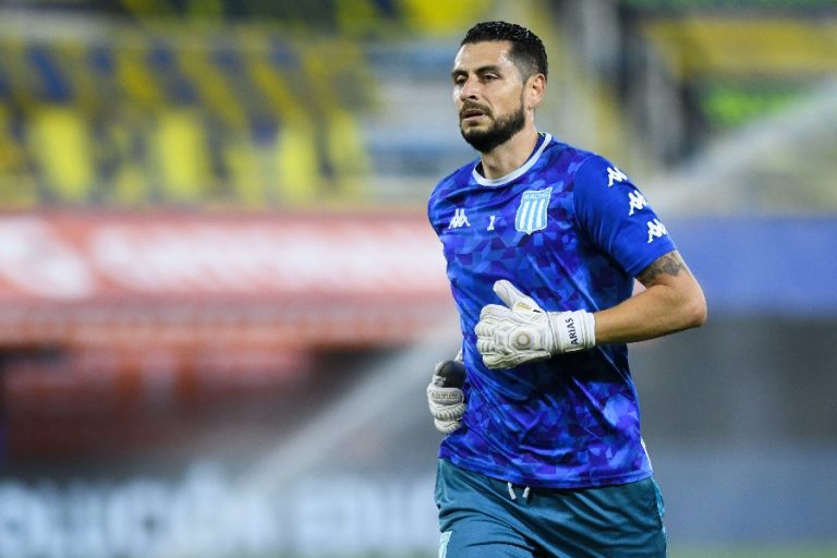 La Roja tiene una baja: Gabriel Arias deberá ser operado por rotura de ligamento