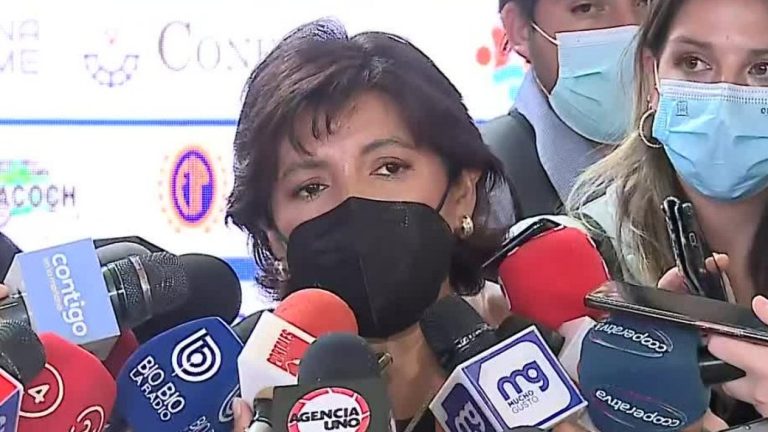 Yasna Provoste: “Nuestro programa es serio, responsable, que está financiado”