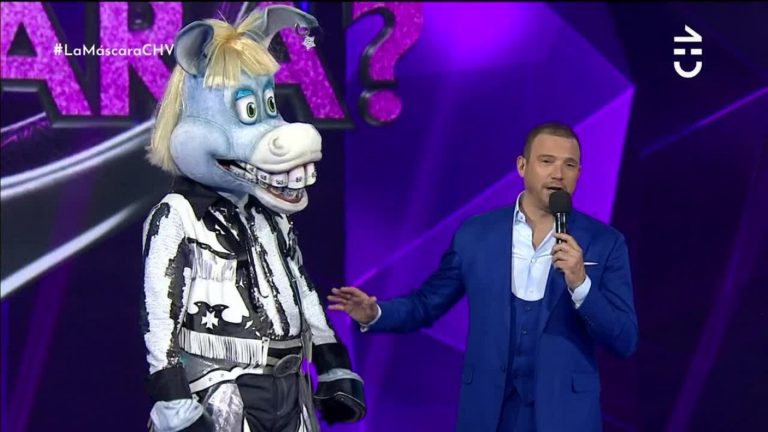 ¡Nadie lo pudo creer! Burro reveló su identidad al ser eliminado