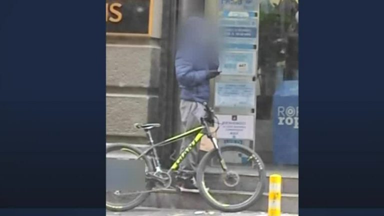 Preocupación en Santiago Centro: Bandas delictuales marcan a clientes de casas de cambio para luego robarles