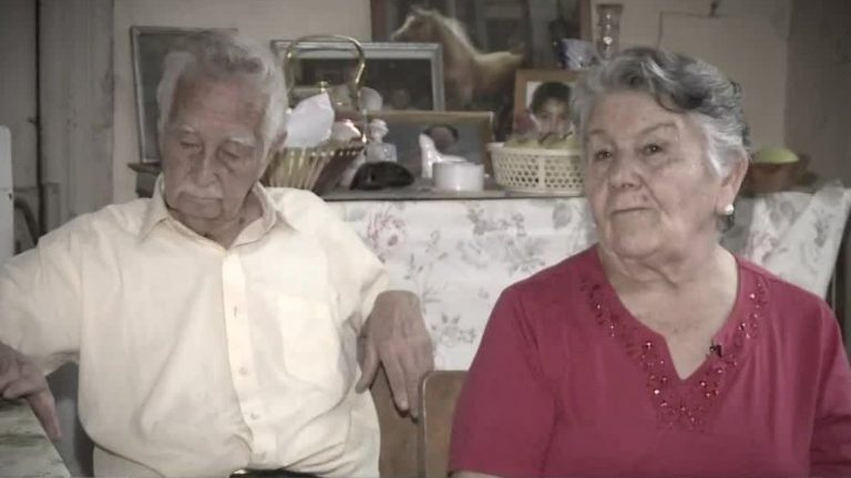 La dura realidad de los adultos mayores que deben seguir trabajando para poder sobrevivir