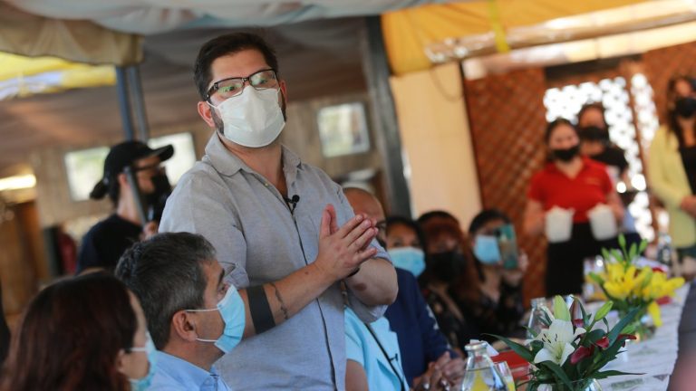 Boric le hace el quite a la polémica con Jadue y el PC: “No voy a hablar de peleas políticas que a la gente no le interesan”