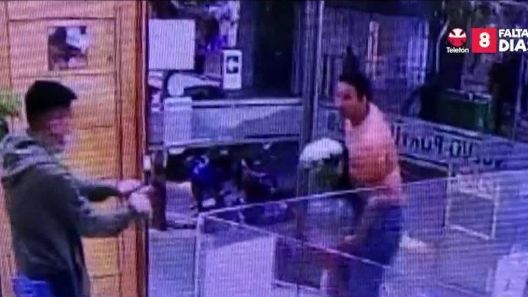 Estaban robando un departamento: Delincuentes rompieron vidrio de edificio para intentar huir de carabineros de civil