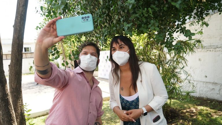 Gabriel Boric oficializó a Izkia Siches como jefa de su campaña para la segunda vuelta presidencial