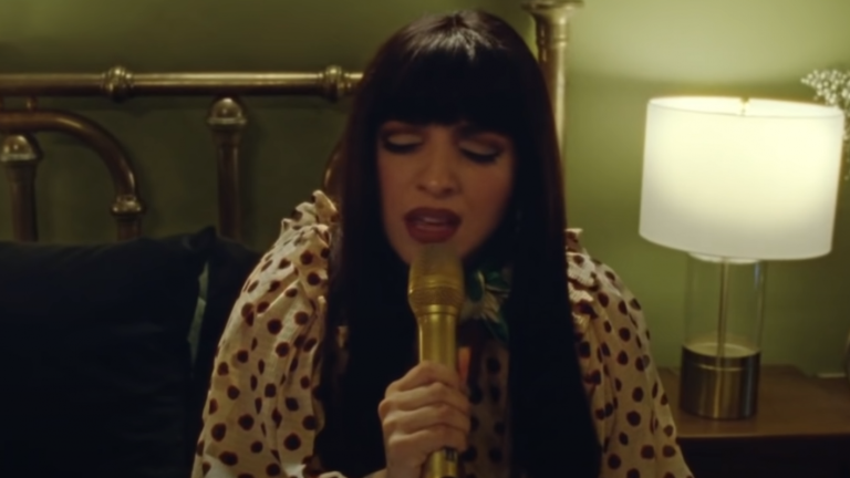 Mon Laferte reveló abuso sexual que sufrió en su infancia en nueva canción: 