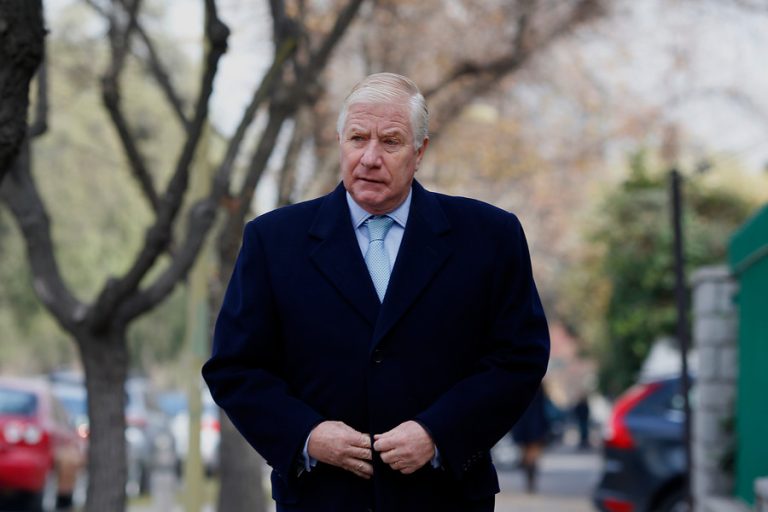 Jaime Ravinet anuncia que votará por Kast y critica apoyo de la DC a Boric: “Implica una traición histórica”