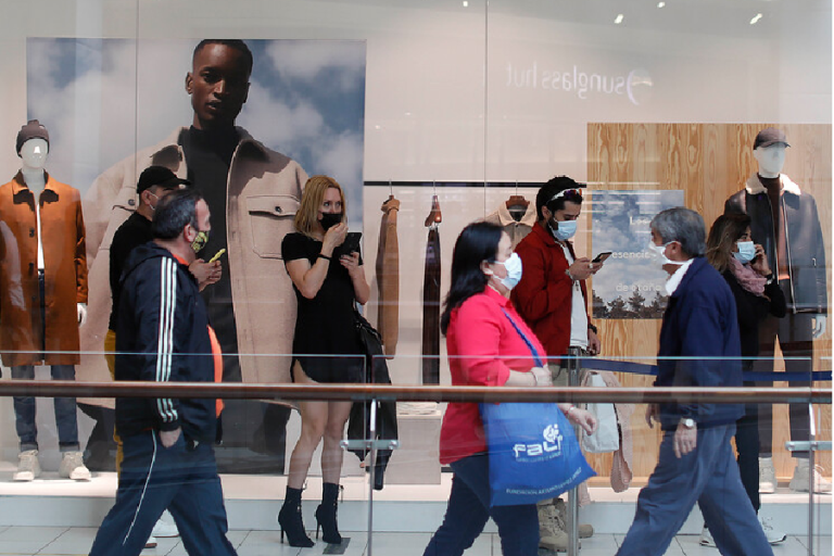 Plan Paso a Paso: Conoce las siete comunas que avanzaron y las diez que retrocedieron de fase este sábado