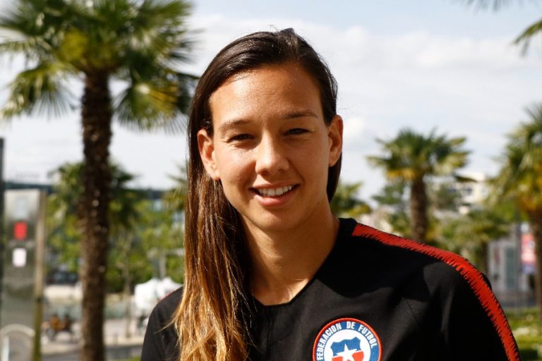 Tiane Endler sobre el matrimonio igualitario: 