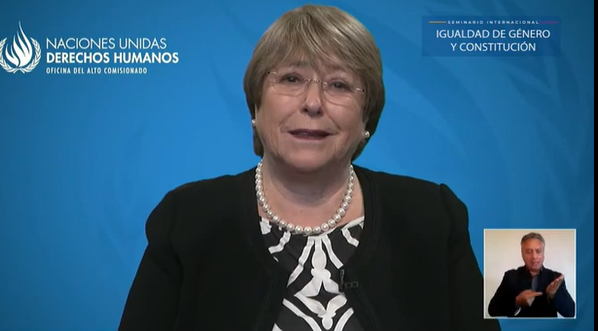 Michelle Bachelet valora paridad de género en la convención: 