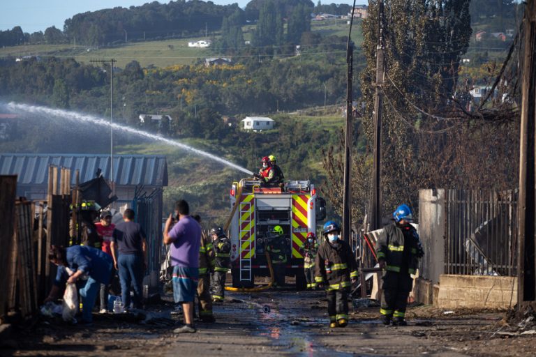 Castro se levanta: Así es la cadena de ayuda para los damnificados por el incendio