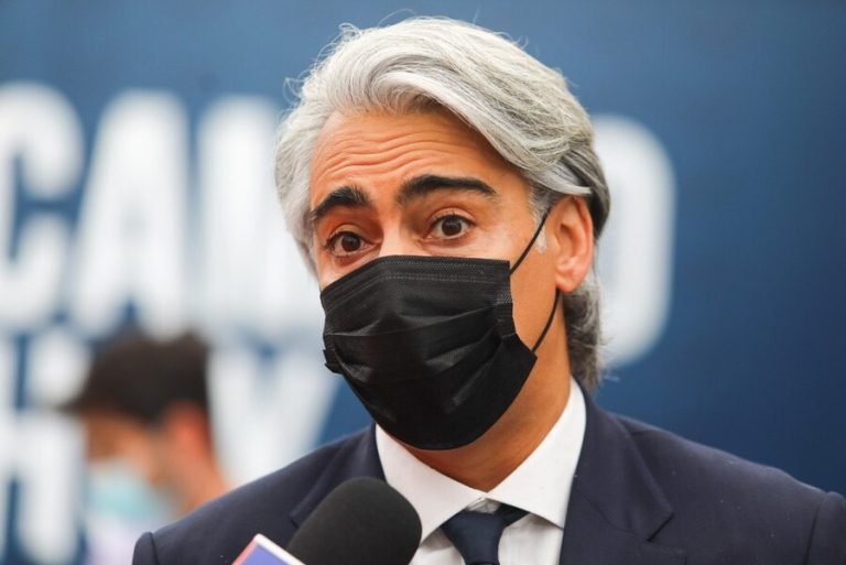 ME-O por muerte de Lucía Hiriart: 