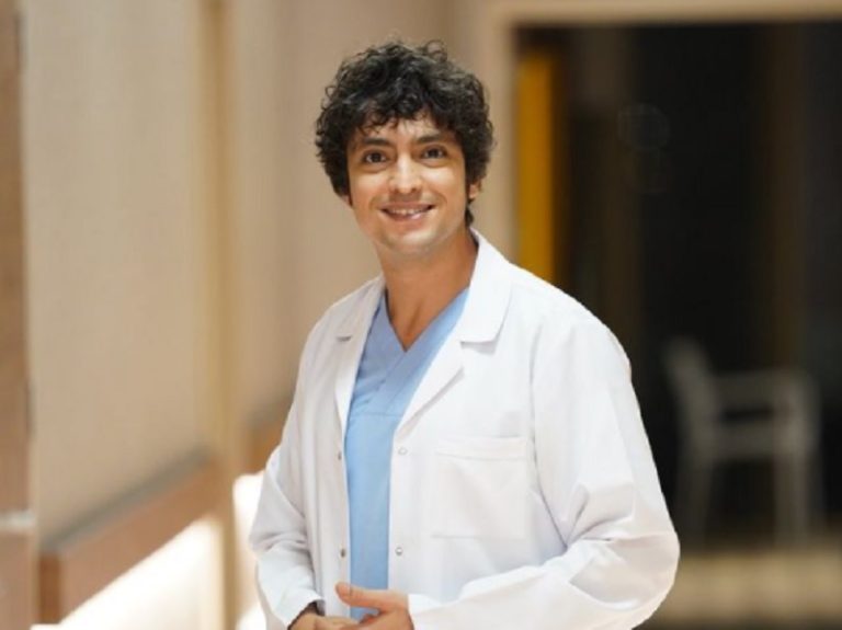 Conoce al actor Taner Ölmez, el protagonista de Doctor Milagro