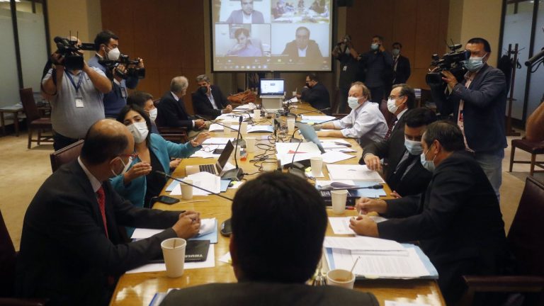 Con rentas vitalicias y sin impuestos: Comisión Mixta despachó el proyecto del cuarto retiro del 10%