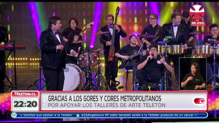 “Es el corazón de Chile”: Tommy Rey y la Escuela de Arte de Teletón cantaron en la final de Teletón