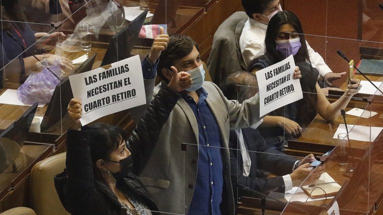 Con el rechazo al cuarto retiro, ¿se extenderá el IFE Universal?