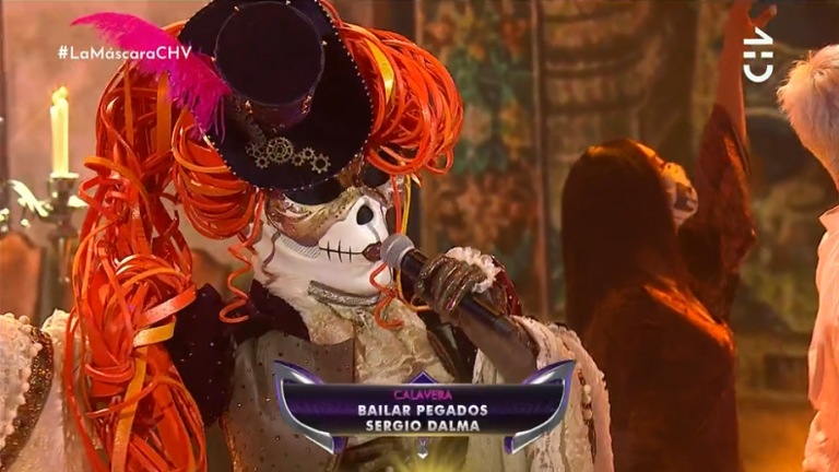 ¡Puro romanticismo! Calavera enamoró a los investigadores interpretando 