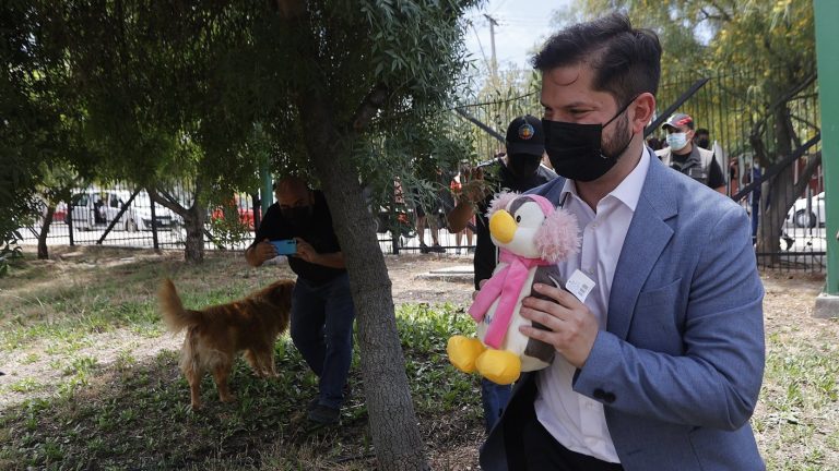 Tomás Fuentes y la ausencia de Boric del programa Bad Boys: “Prefiere no enfrentarse a Franco Parisi”