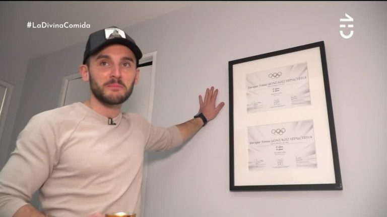 ¡Hasta con selección de medallas! Esta es la casa de Tomás González