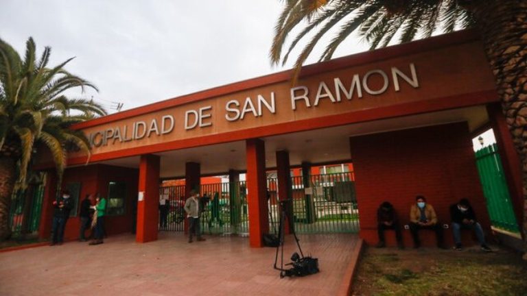 Polémica en San Ramón: Personas nacidas hace más de 150 años recibieron bonos municipales