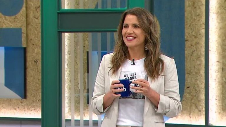 “Me estoy liberando de varias culpas”: Monse Álvarez sorprendió al confesar que anoche se fue a leer el tarot