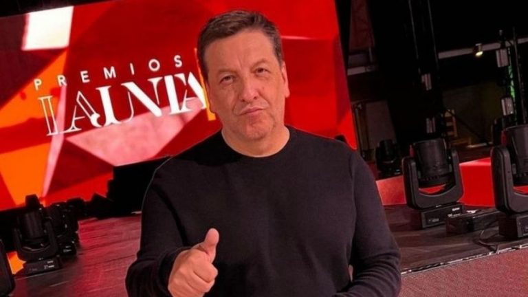 Premios La Junta 2021: Julio César Rodríguez encabezó el evento de música urbana.