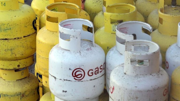 Una cruzada para reducir costos: Alcaldes oficializaron la Asociación de Municipalidades por el Gas a Precio Justo