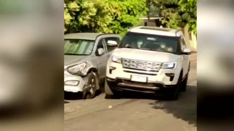 Robaron una camioneta, chocaron a varios autos y atropellaron a un niño: El indignante asalto que vivieron vecinos de La Florida