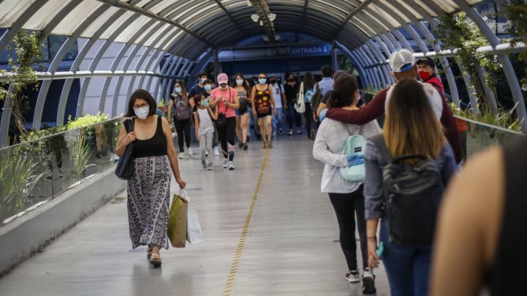 Cambios en el Plan Paso a Paso: Toda la RM avanza a Apertura Inicial