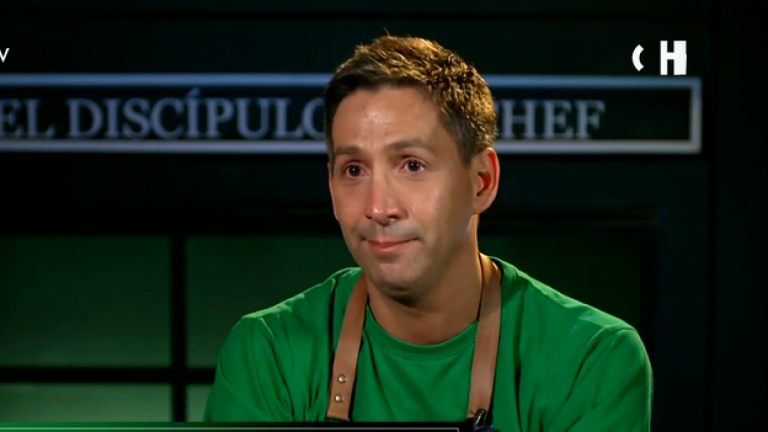 Un postre dedicado con mucho amor: Patricio Sotomayor se emocionó hasta las lágrimas al recordar a su mamá