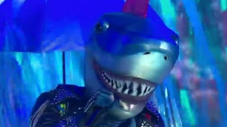 ¿Se enamoró? Tiburón nuevamente se lució con romántica presentación en ¿Quién es la Máscara?