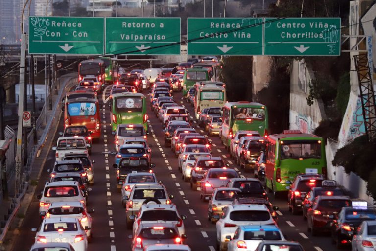 Carreteras en Año Nuevo: 14 personas fallecieron y se reportaron más de 400 accidentes de tránsito